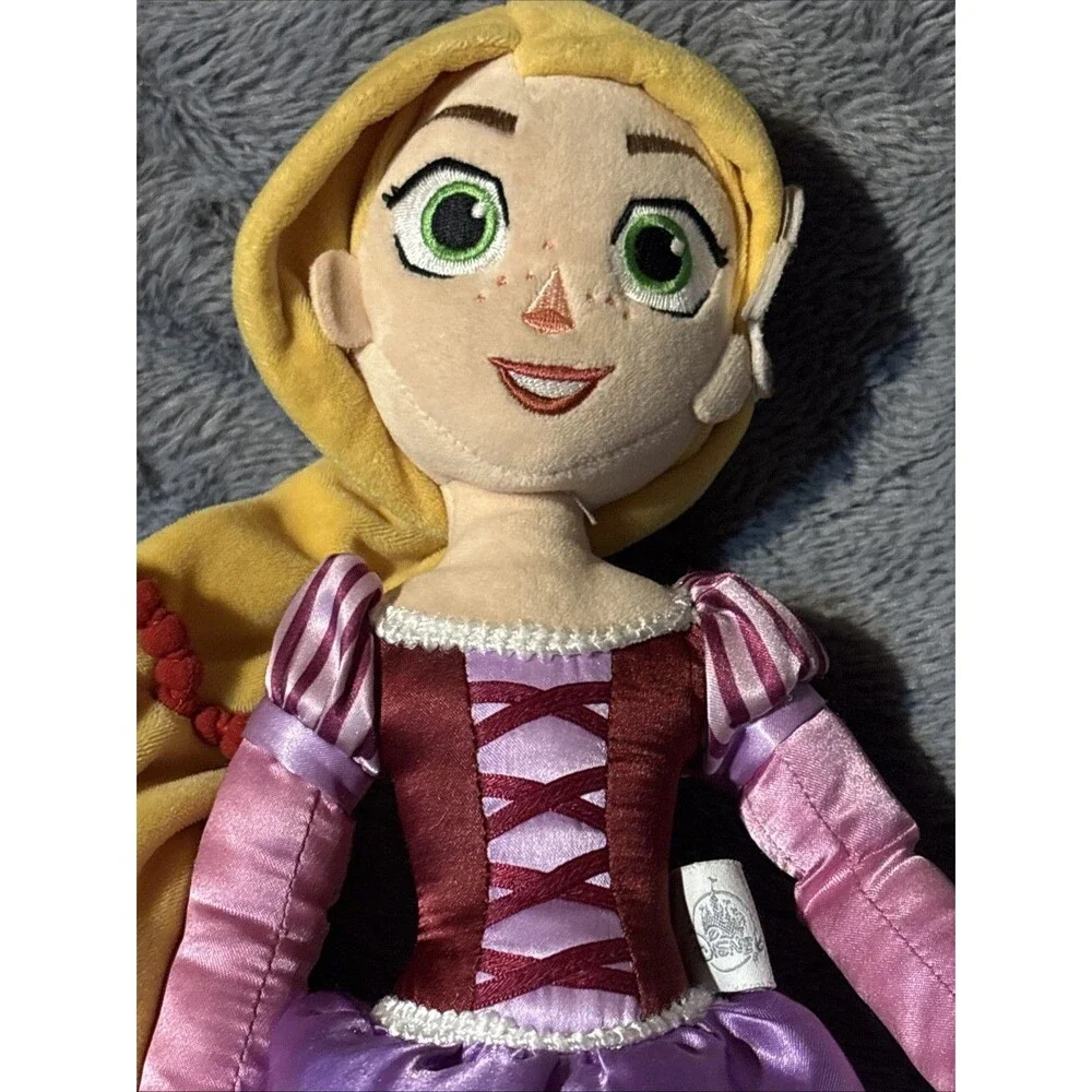 Disney Store Tangled the Series Rapunzel Plush 18